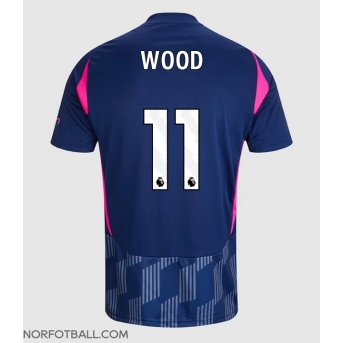 Billige Fotballdrakt Nottingham Forest Chris Wood #11 Replika Bortedrakt 2024-25 Kortermet